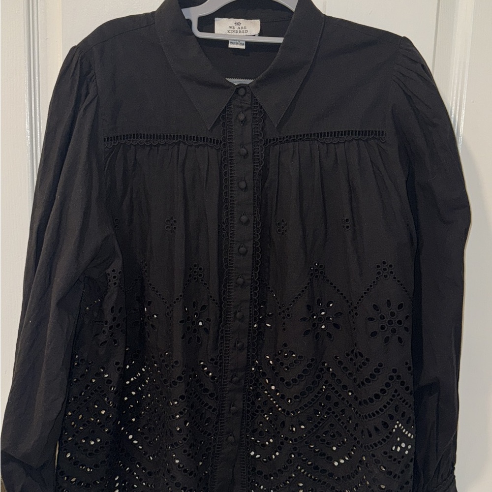 We are Kindred Size 12 Black Eyelet blouse